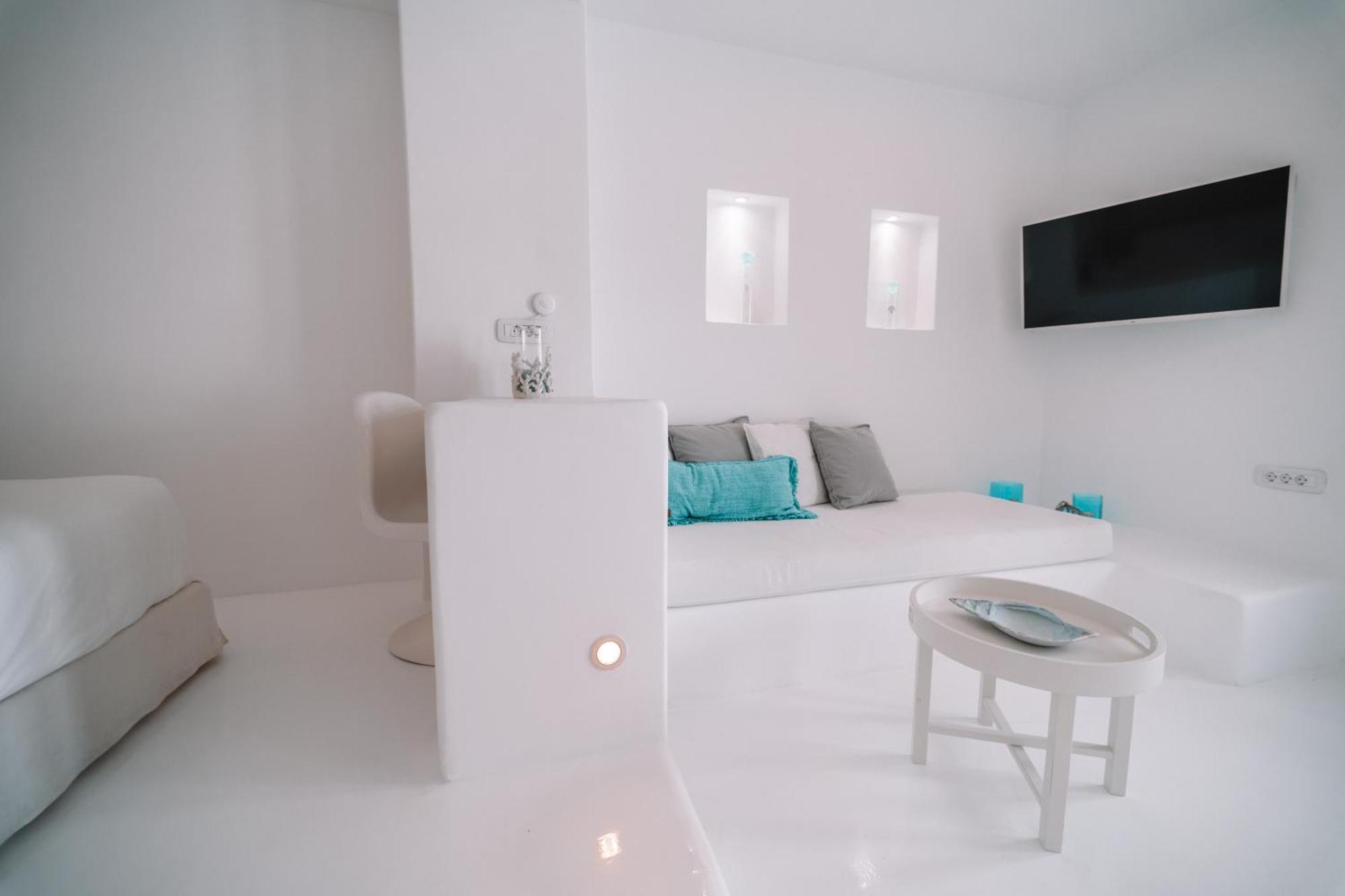 Nelya Suites (Adults Only) Megalochori  Exteriör bild